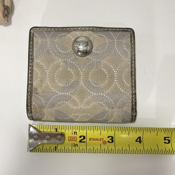 Lot of 2 Coach Tan Gray Signature Canvas Leather Wristlet Wallet Signature - Picture 16 of 16